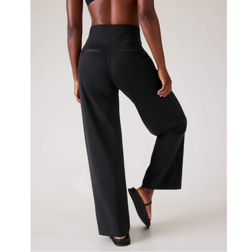 NWT Athleta Venice Wide Leg || Black - Picture 3 of 8